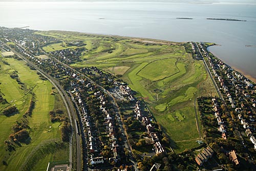 世界排名第49位球场-英格兰皇家利物浦_综合体