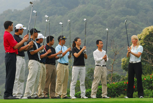 畅享<em>高尔夫</em>世界杯+世界第一高球<em>女教练</em>现场教