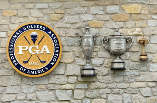 PGA锦标赛第二轮因大雨延迟 何时恢复尚不确