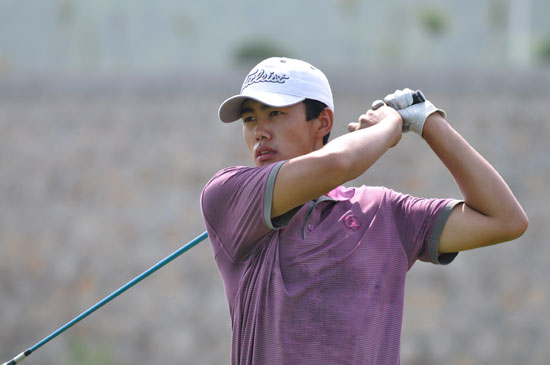 ����𩿪��