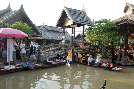 图文-泰国水上市场四季村美景