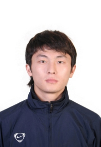 图文-2010赛季长春亚泰球员一寸标准照 21号刘