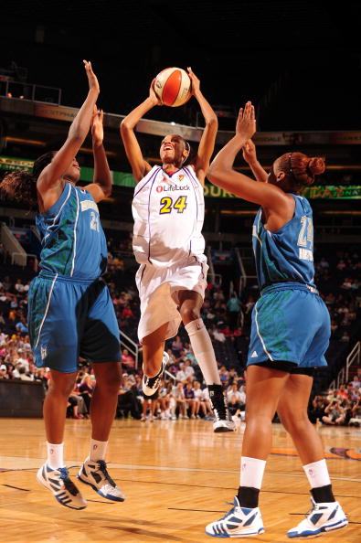 [wnba]山猫99-86银星 邦纳不畏强敌