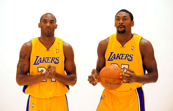 洛杉矶湖人队参加了该队的