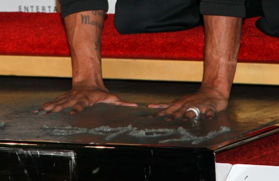 ���ְ���ӡ��