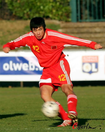 ����׿���ձ�¶���Ը��Ц��ǰ�治һ���ǵý���