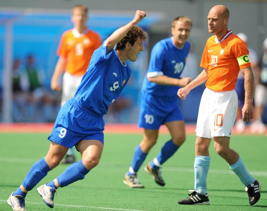 图文-七人制足球预赛俄罗斯12比1荷兰 进球得