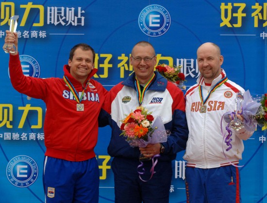 ͼ��-���籭����վ����10������ǹǰ������Ӱ