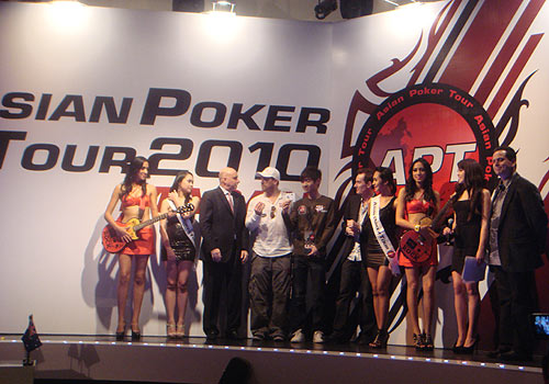 �й�С������ھ�