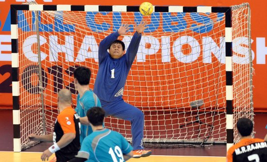 图文-亚洲手球俱乐部锦标赛 江苏不敌伊朗萨门