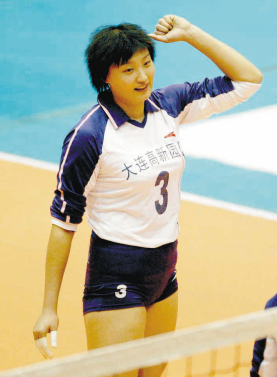 张文魁摄不久前结束的2008年世界女排大奖赛宁波北仑站的比赛中,杨昊