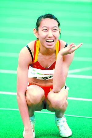  刘翔 过年挺开心 微博 替师妹征婚 王丽:我会抓紧