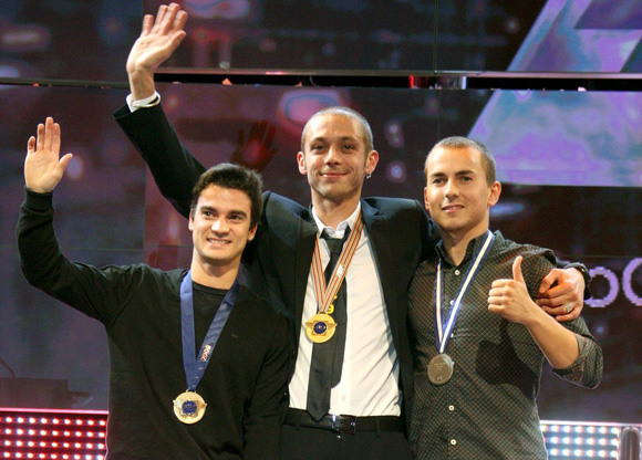 2009MotoGP年度颁奖 罗西第7次捧走总冠军奖