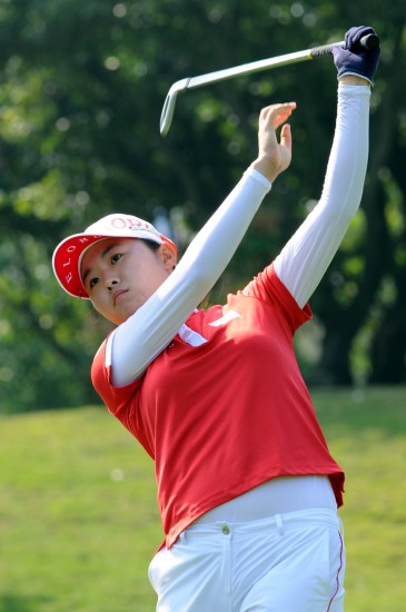 图文-亚运会高尔夫球赛决赛轮 韩国选手潇洒挥