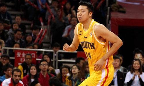 尹波:中国篮球无人完美接棒