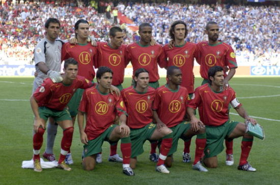 2004年,葡萄牙打进了欧洲杯决赛,最终屈居亚军
