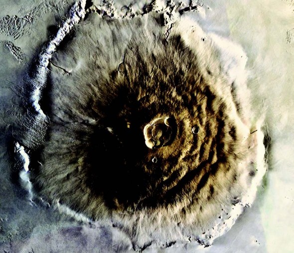 木星海普尔火山图片