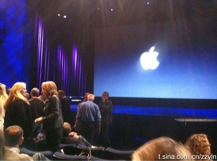 苹果COO蒂姆·库克(Tim Cook)进场