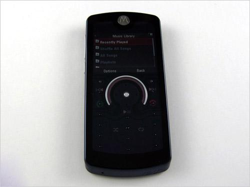 前卫触摸设计 全能摩托罗拉e8真机再现(2)