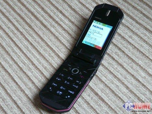 个性十足 诺基亚时尚翻盖机7070试用(3)_手机_科技时代_新浪网