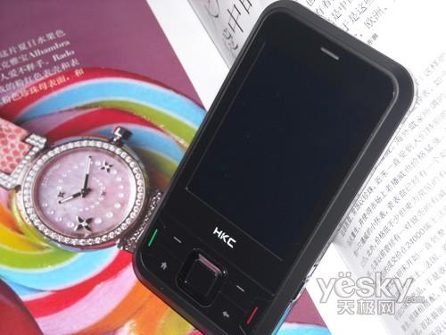 8英寸高清屏 hkc导航智能机g908评测