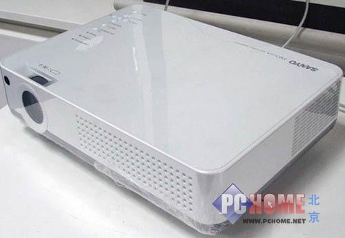 (图) 三洋plc-xu1060cplc-xu1060c投影机采用了3lcd显示技术,标称亮度