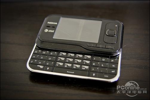 实惠全健侧滑智能机 诺基亚6760售1530