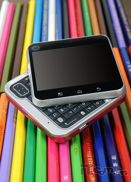 图为:摩托罗拉me511手机