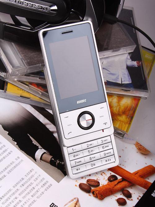 srs bbe时尚音乐派 步步高v206真机图赏(2)_手机_科技时代_新浪网