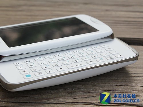 非智能侧滑全键盘 索尼爱立信ck15i图赏(3)_手机_科技时代_新浪网