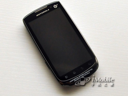 新一代移动td霸主摩托罗拉双核mt870评测