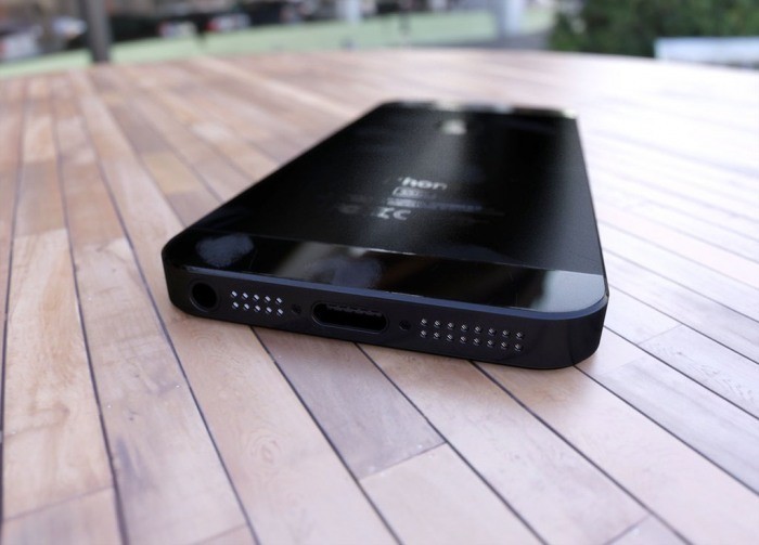 黑色磨砂背板苹果iphone5外观图集