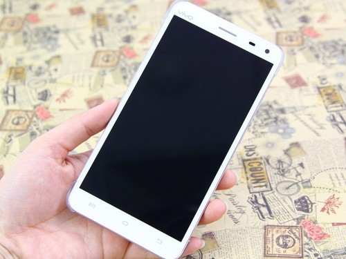 vivo xplay配备了5.