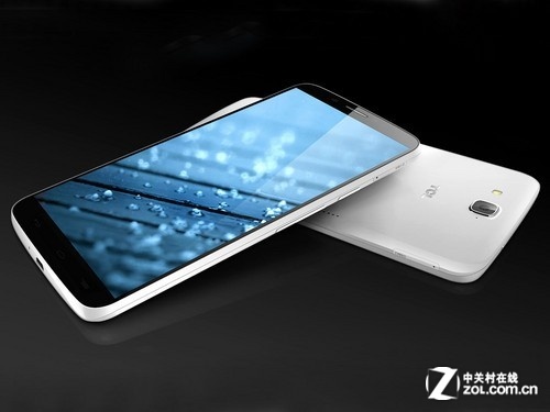 大屏幕,规格达到6英寸,而这也是tcl旗下首款能够拥有超级视觉手机之称