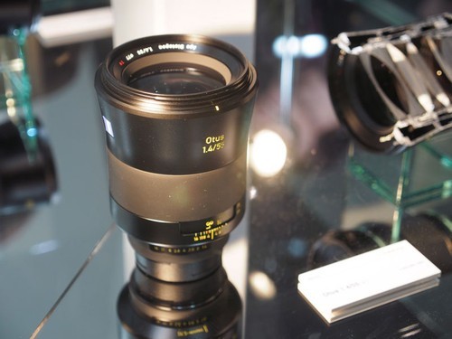 蔡司otus 1.4/55日本发售 约售26000元