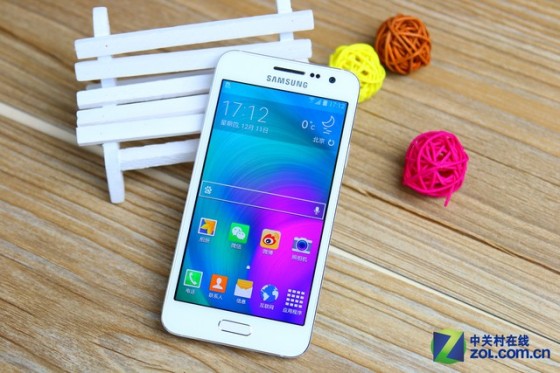 年轻专属金属机身三星galaxya3评测