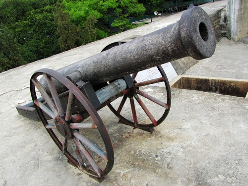 胡里山炮台的古炮