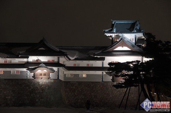数码相机 > 正文  金沢城堡是一座传统的日本大名古堡,由当年日本战国