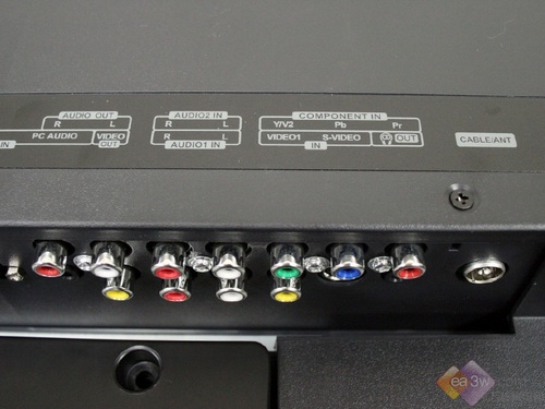 家电 > 正文康佳lc42fs81dc液晶电视背部实拍(点小图看大图) 产品铭牌