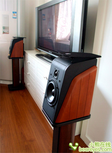 豪华的音乐舞台惠威音乐王m2000mk3