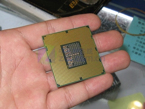 lga1366平台再升级 酷睿i7 950高价到货