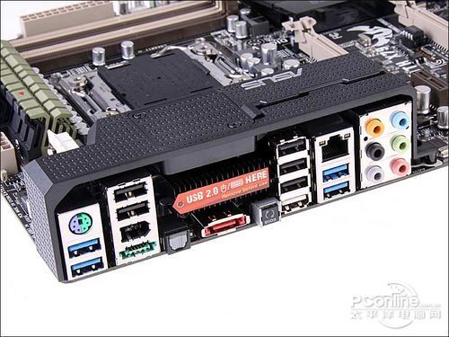 华硕剑齿虎x79主板评测