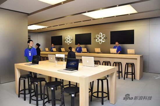 大陆最大苹果Apple Store落户上海南京路(3)_手机_科技时代_新浪网
