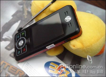 由周杰伦作为产品代言人的摩托罗拉 rokr e6图 库评 测论 坛购买地点