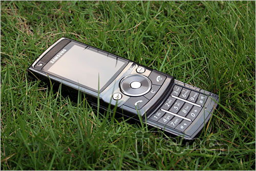 手机 正文  由于是出之三星公司之手,所以在造型上sgh-g608也采用做工