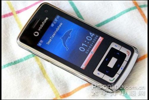 精品3g小滑盖 沃达丰810定制机售980_手机_科技时代_新浪网
