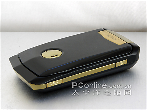 黑色经典 金立实用翻盖手写a300评测_手机_科技时代_新浪网