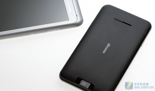 1寸触屏 东芝超薄智能tg01日本发售_手机_科技时代_新浪网