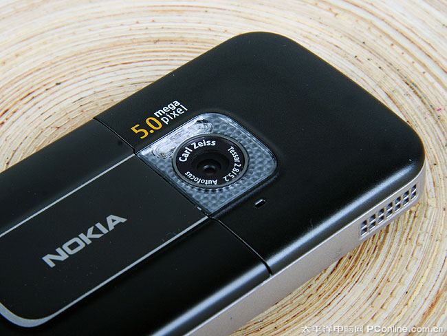600mhz小巧金属s60诺基亚6720c真机图赏