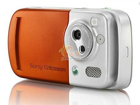 出色旋转音乐手机 索尼爱立信w550报价499元